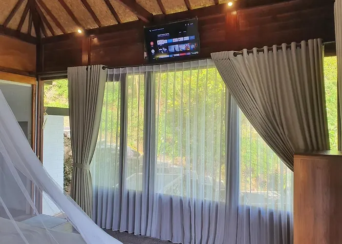 V View House Munduk