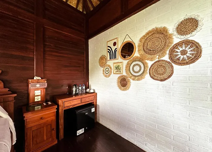 V View House