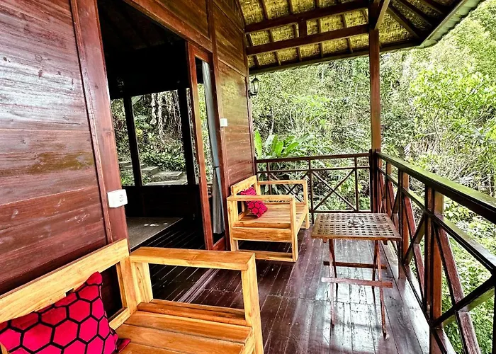 V View House *